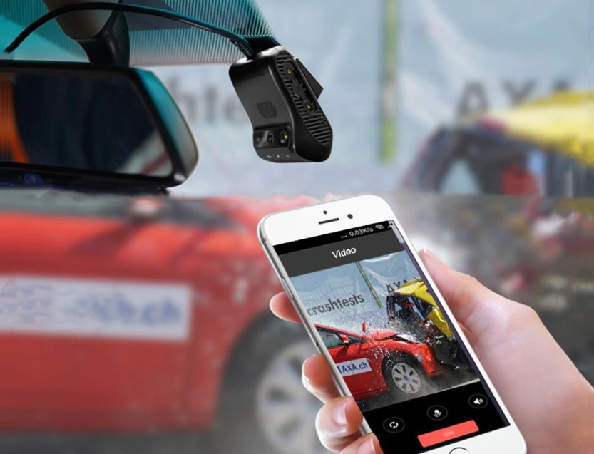 appareil photo en voiture avec application GPS hotspot