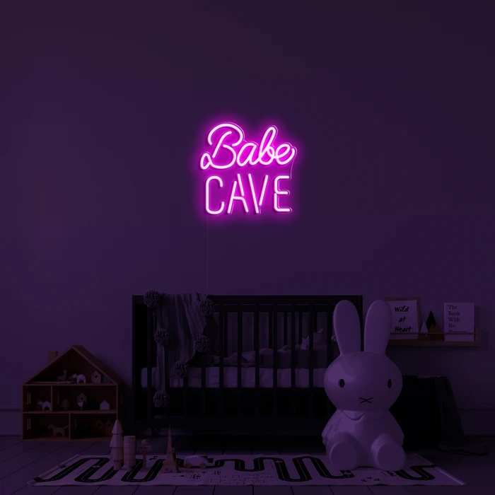 Panneaux LED 3D sur le mur à l'intérieur - Grotte de Babe