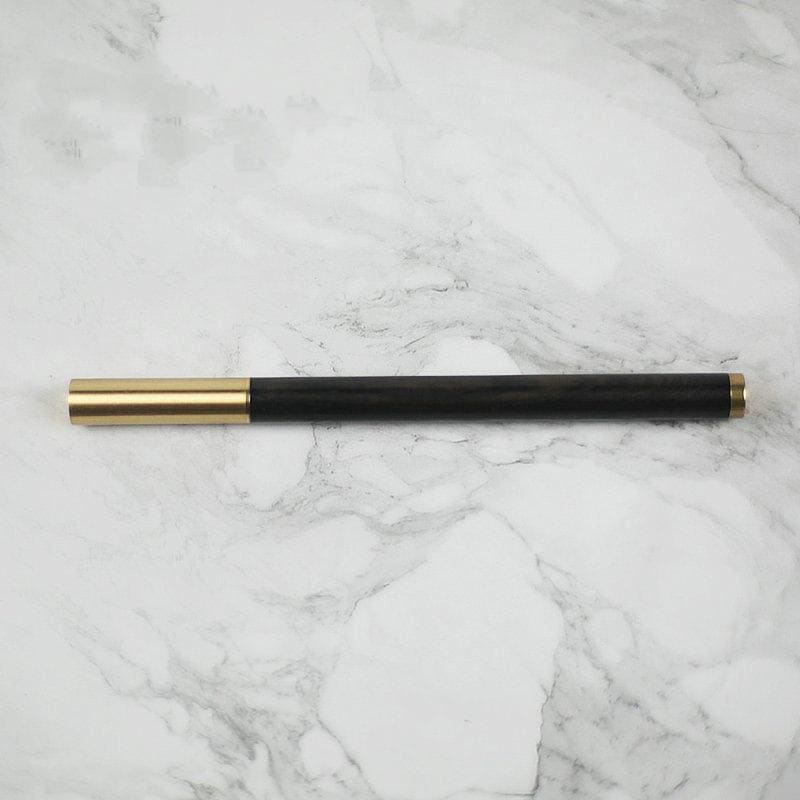 stylo à bille doré avec bois