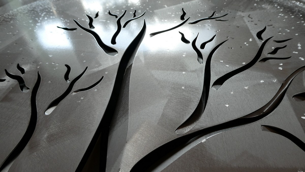 détail peinture arbre de vie - tableau métal
