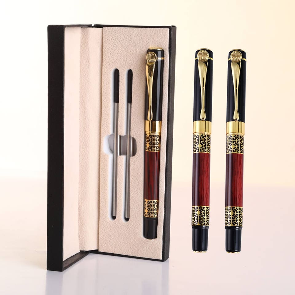 ensemble de stylos de luxe, élégant et élégant pour l'écriture, emballage cadeau